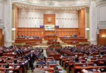 598 de zile de tăcere: Cine sunt cei 31 de parlamentari care au vorbit doar la depunerea jurământului