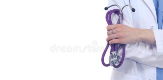 Medic fals la televizor: CNA sesizează Poliția după ce o femeie a fost prezentată ani la rând ca „doctor”