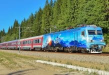 Ministrul Transporturilor, lăsat în așteptare la call center-ul CFR: „15 minute nu mi-a răspuns nimeni!” Ce măsuri a luat
