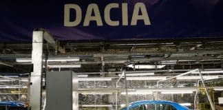 AEI: Dacia nu va închide uzina de la Mioveni, dar România ar pierde din producția unor modele, inclusiv Duster