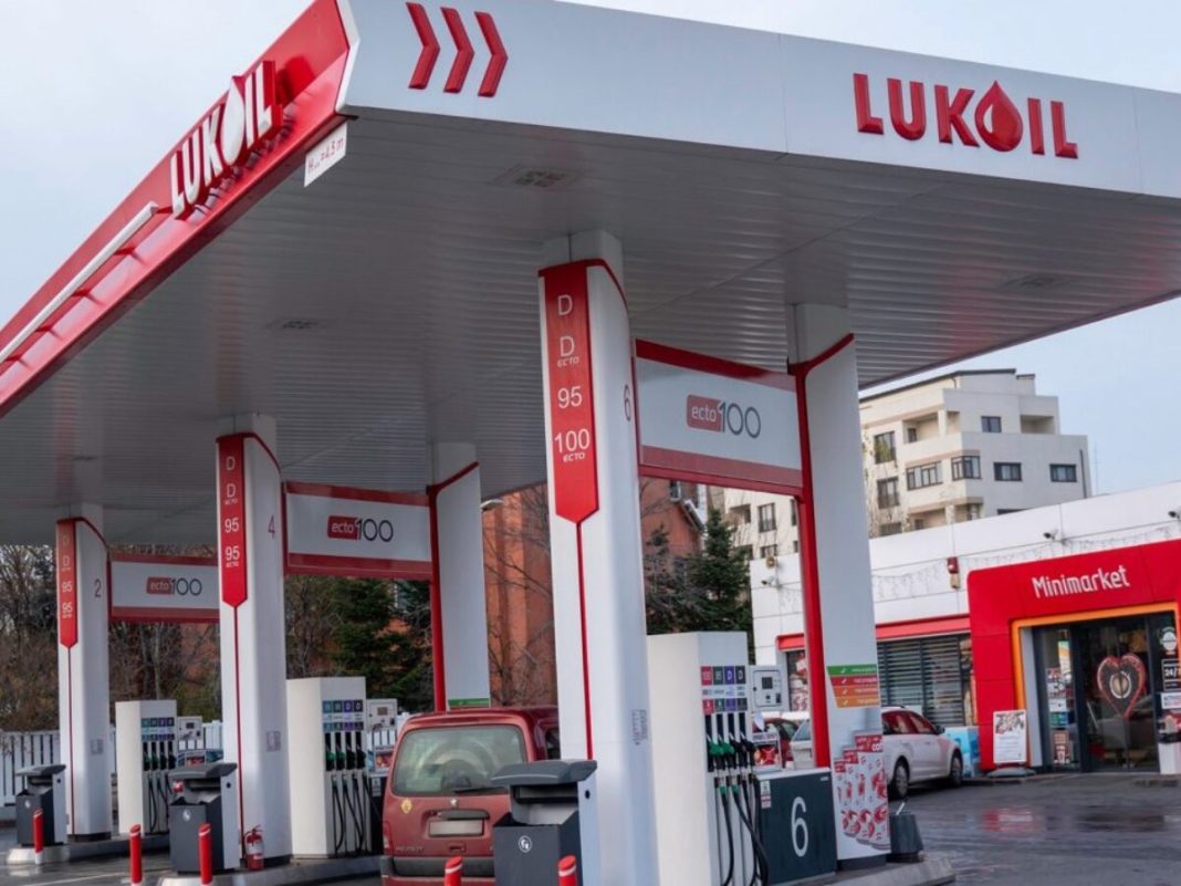 lukoil profitului