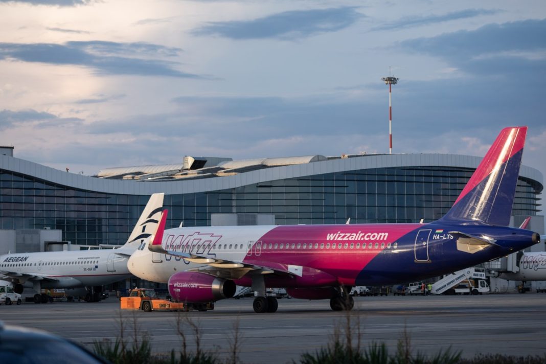 Wizz Air Ryanair zboruri Henri Coanadă Charleroi