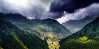 Record istoric în turism: Străinii au lăsat în România peste 5 miliarde de euro în 2025 Craciun, Bucovina