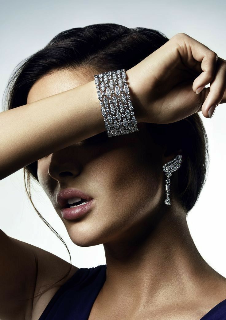 accesoriile feminine