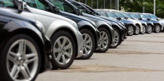 UE schimbă regulile pentru autoturismele noi. Toate mașinile , pregătite pentru sistemul anti-alcool culori caeVertical