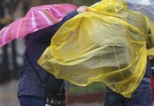 Minivacanța de Rusalii începe cu o atenționare meteo. Anunțul ANM ANM cod portocaliu