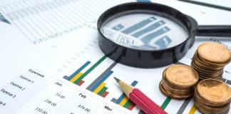 INS: Cât cheltuie românii lunar și pe ce se duc banii. Mâncarea și taxele rămân principalele poveri Guvernul deficit bugetar
