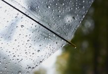 Avertizare meteo. Ploi de până la 35 l/mp, ninsori și vânt puternic, de joi până duminică, în toată țara Cod portocaliu ANM