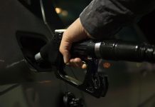 Scumpiri generale ale carburanților după micșorarea accizei. De ce cresc prețurile?