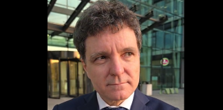 Nicușor Dan a fost luat la întrebări direct în stradă, de Marian Ceaușescu: „Vă dau un avertisment verbal. Data viitoare cartonașul galben” (VIDEO)