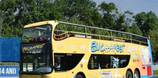 Autobuzul supraetajat circulă din nou în Bucureşti. Care este traseul și cât costă biletul