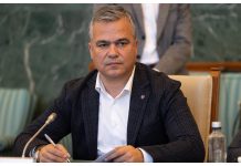 Eugen Tomac și-a depus mandatul / Nicușor Dan: Îl desemnez ca prim-ministru pe Adrian Veștea (PNL)