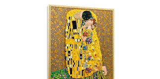 LEGO transformă celebra pictură „Sărutul” de Gustav Klimt într-o operă de artă din 4.000 de piese LEGO
