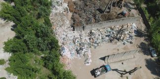 Groapă ilegală de 3.000 mp ascunsă în Capitală. Ce au descoperit comisarii Gărzii de Mediu este revoltător