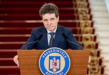 În ziua votului pentru Guvernul Mureșan, Nicușor Dan pleacă din țară
