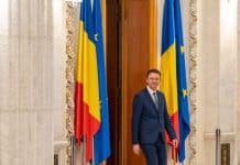 Guvernul Mureșan a picat la vot. Nicusor Dan va face alta nominalizare de premier