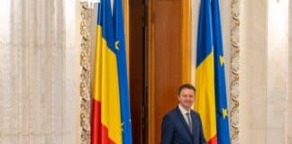 Guvernul Mureșan, vot deciziv în Parlament/ În caz de respingere, se întrunesc condiţiile pentru declanşarea alegerilor anticipate