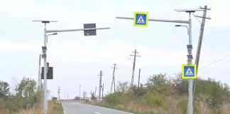 Absurd administrativ în Brăila: Trecere de pietoni ultra-modernă, cu iluminat LED, care leagă un șanț de o miriște